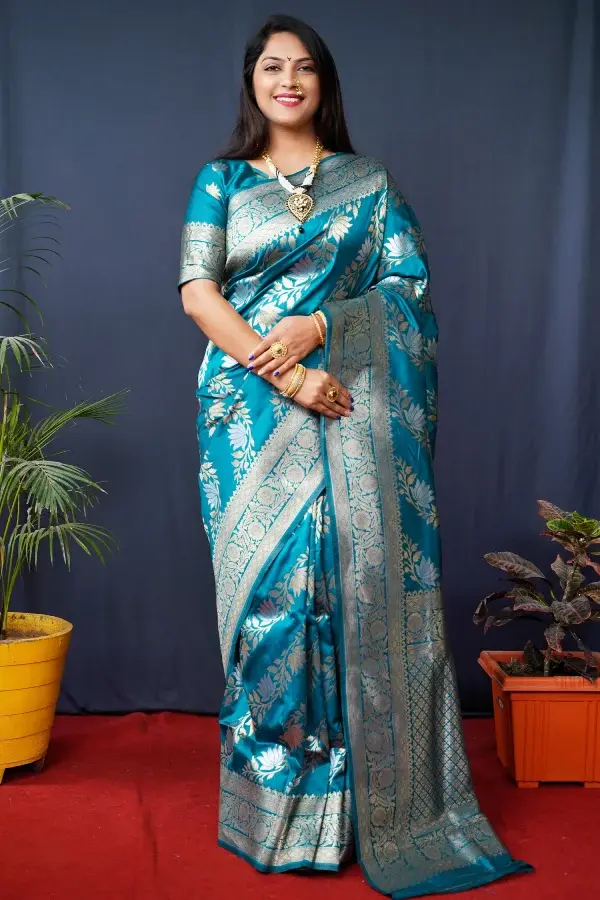 Thumbnail: Women's Crystal Teal Handloom Banarasi Silk Zari Woven Saree with Blouse
