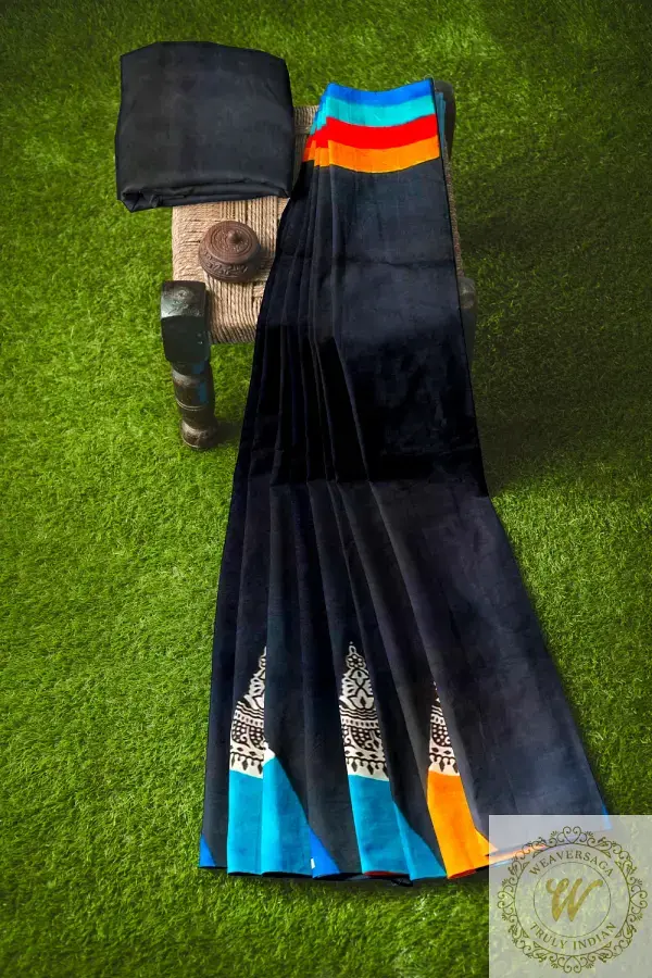 Thumbnail: Hand Painted Pure Silk Handloom Black Blue Saree