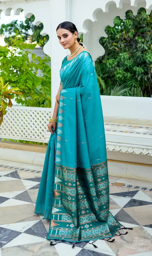 Women's Light Green Woven Tussar Silk Saree