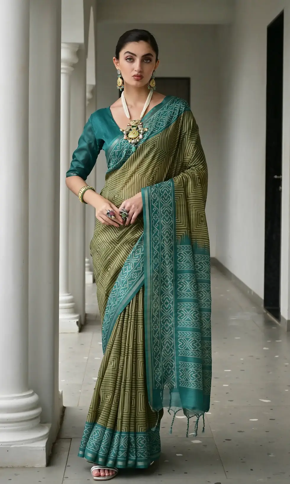 Elegant Firozi Green Soft Tussar Silk Saree with Geometric Print and Ikkat Pallu