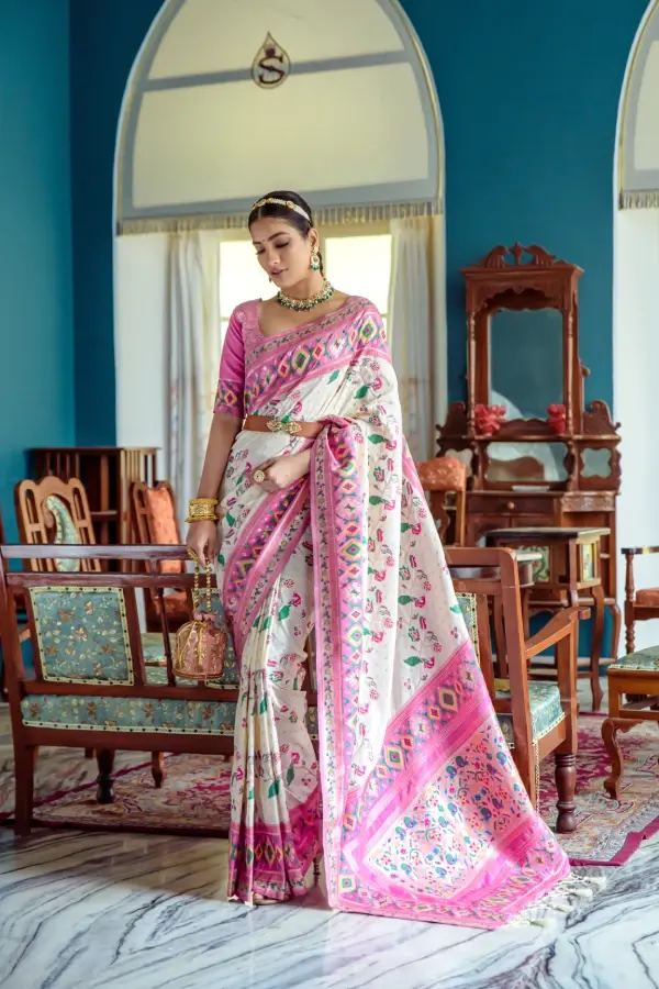 Women's Off White Patola Fusion Paithani Silk Saree