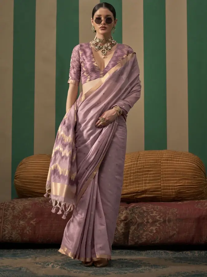 Mauve Handloom Weaving Silk Saree With Blouse