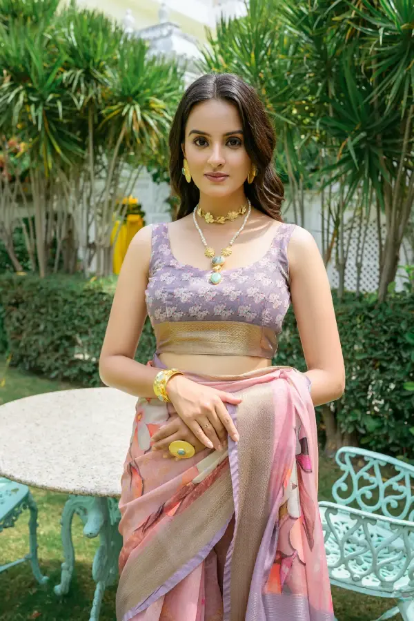 Thumbnail: Women's Peach Printed Cotton Saree