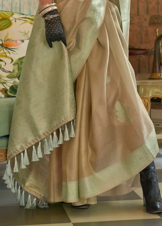 Thumbnail: Kalki Koechlin Beige Satin And Tissue Designer Saree
