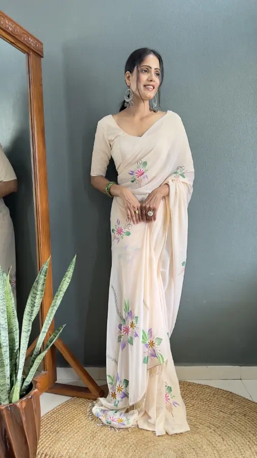 Thumbnail: Exquisite Off White Hand Painted Sari with Floral Motifs – Ready-to-Wear