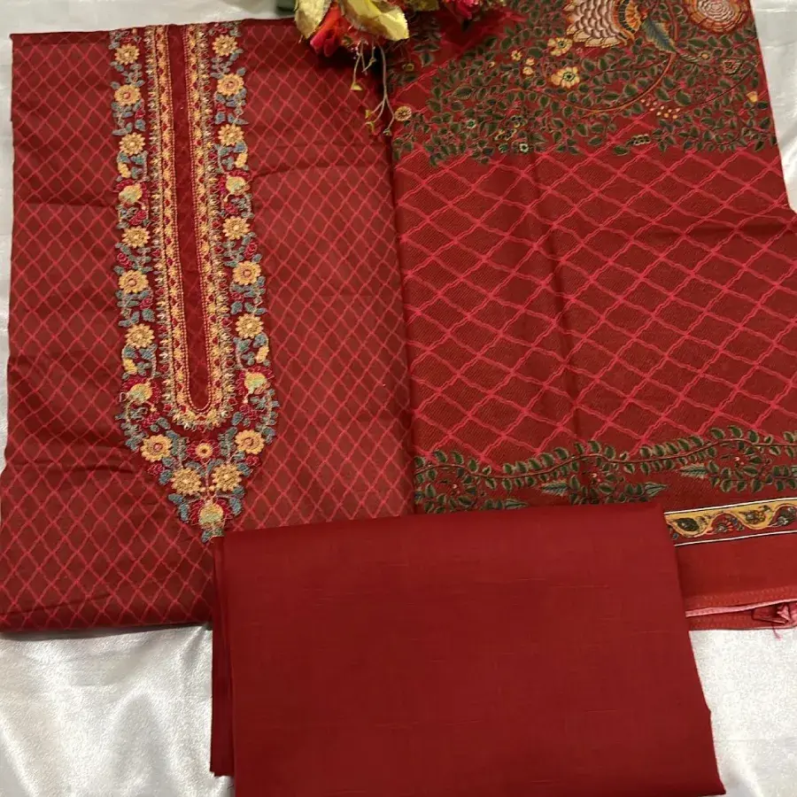 Thumbnail: Off White Mughal Embroidered Jam Satin Salwar Kameez Digital Print Dupatta