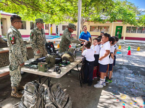 Ejército Mexicano fortalece la proximidad social con la población civil mediante “Rodada Ciclista” en Coatzintla Ver.