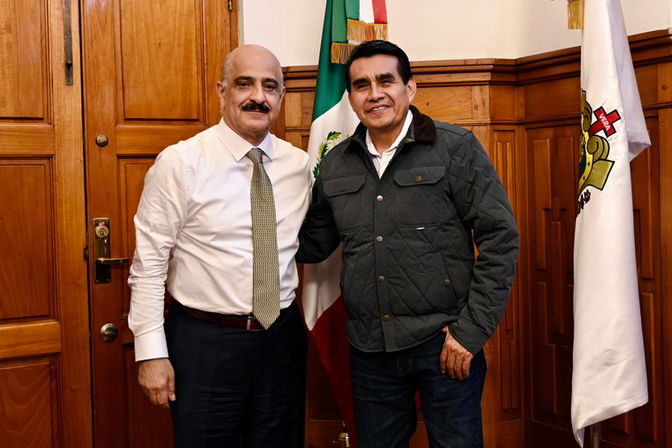 Se reúne diputado Esteban Bautista con autoridades estatales y militares