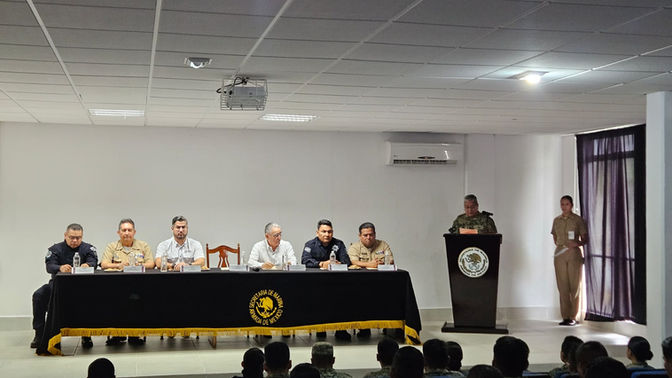 Personal naval y autoridades de los tres órdenes de gobierno llevan a cabo clausura de la Jornada de Capacitación en materia de Seguridad Pública
