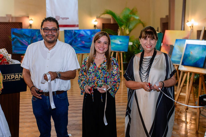 Inauguran exposición pictórica “Tuxpan: Donde la luz se hace agua” de la artista Margarita Chacón Bache