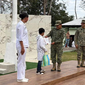 El Ejército Mexicano cumple el sueño de un niño veracruzano: "Médico por un Día" en el H.M.R. de Túxpan.