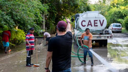 Daniel Cortina refuerza apoyos y rehabilitaciones en Tuxpan