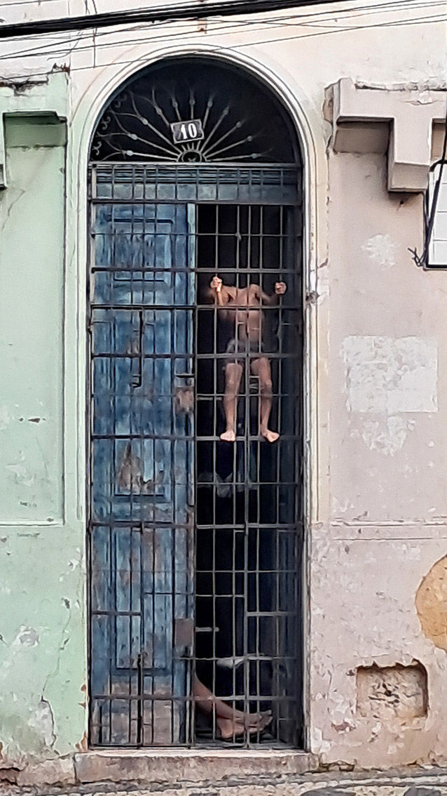 CAÍQUE COSTA