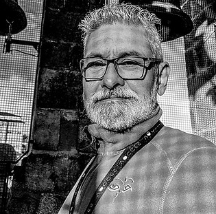 Autorretrato Jorge Luis Santos Garcia.jpg