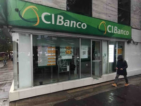 CI Banco bajo presión: empresas retiran fideicomisos y Visa suspende servicios