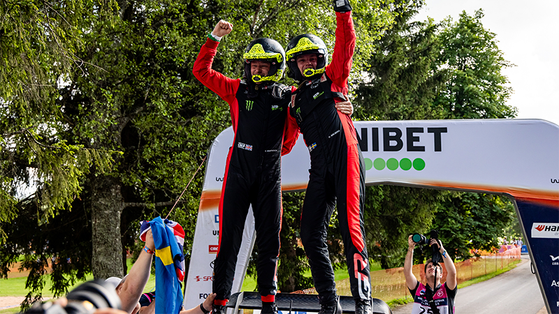 Oliver Solberg logra su primera victoria en el Mundial de Rallyes