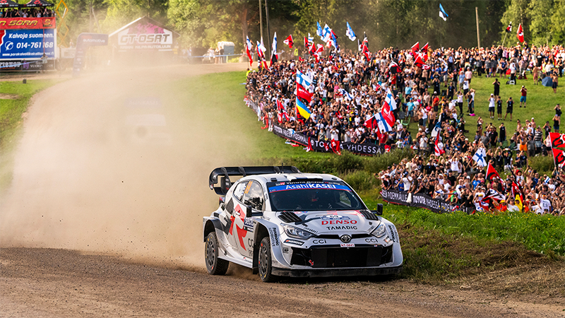 Kalle Rovanperä y su Toyota camino a la victoria en el Secto Rally de Finlandia