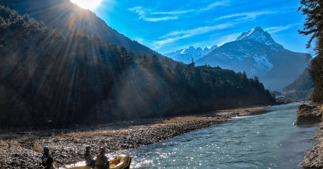 Rafting Dolomites