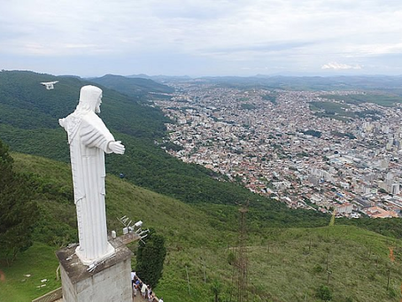 Entre Mirantes e Cachoeiras: Descubra os Destinos Imperdíveis de Poços de Caldas