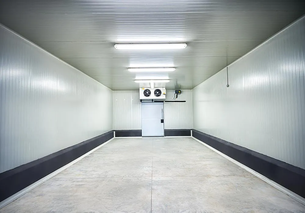 Commercial WalkIn Freezer Repair Fixar Inc.