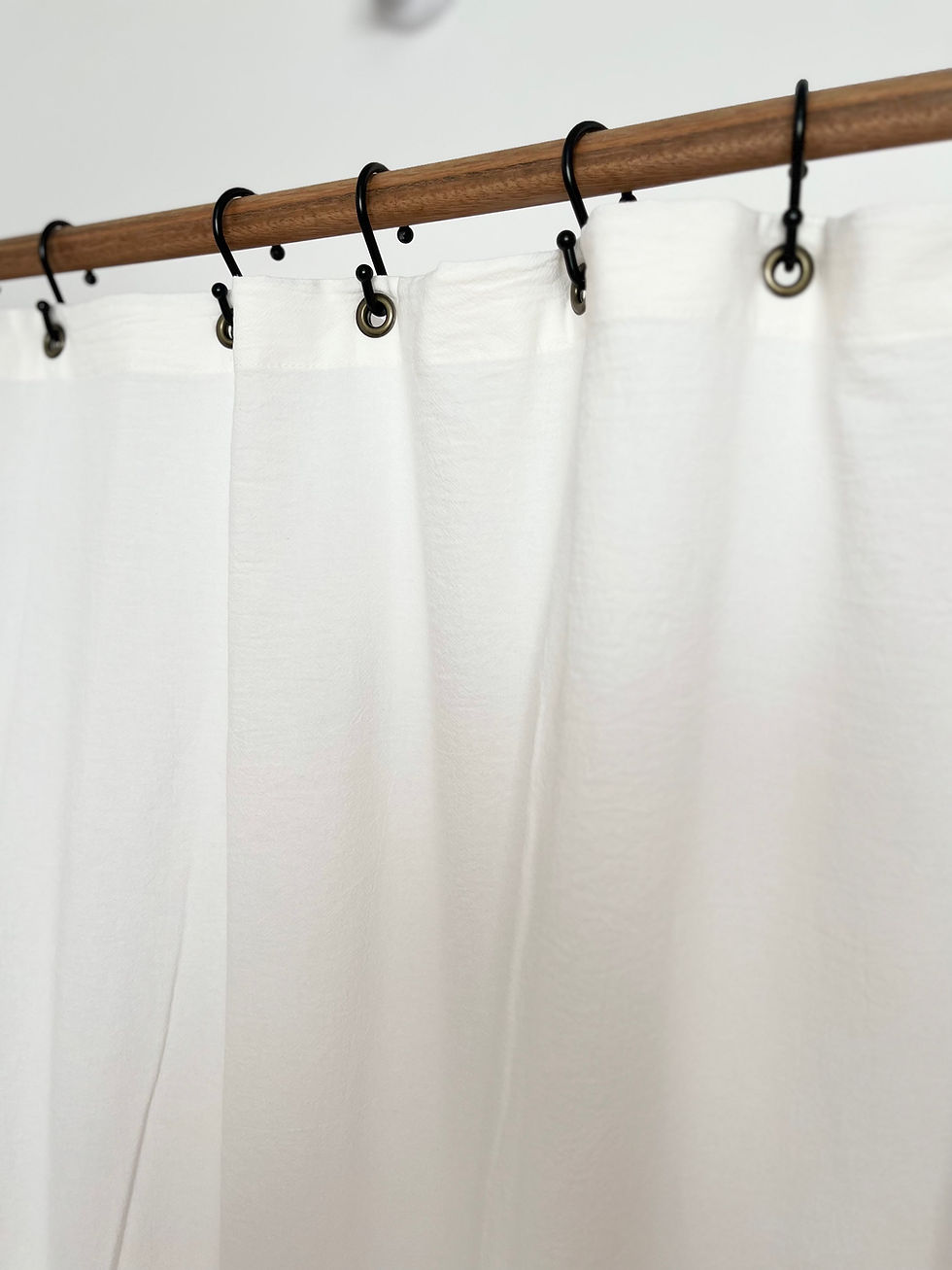 Miniatura: CORTINA DE BAÑO MARIZA OFF WHITE 
