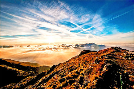 Solektrika mountains H1_edited_edited.jp