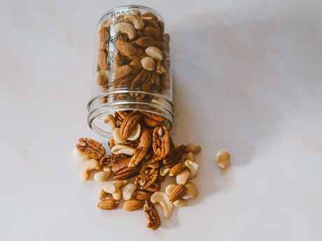That's Just Nuts! How You Can Eat Nuts on a Renal Diet