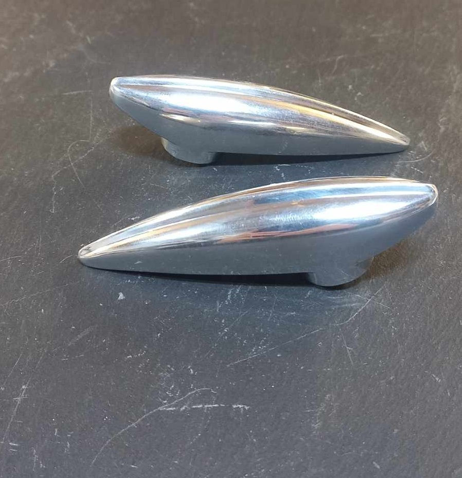 Thumbnail: Lambretta side panels - Series 1 & 2 panel handles - Polished aluminium. Pair