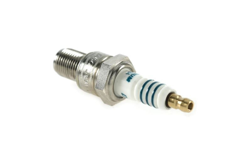 Thumbnail: Spark plugs - Nippon Denso long reach IW31 Iridium, B10ES equivalent