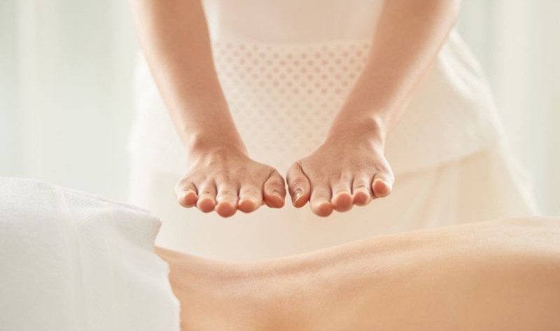 Reiki-2-800x531.jpeg