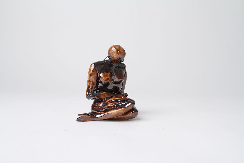 Miniatura: Estatueta mulher