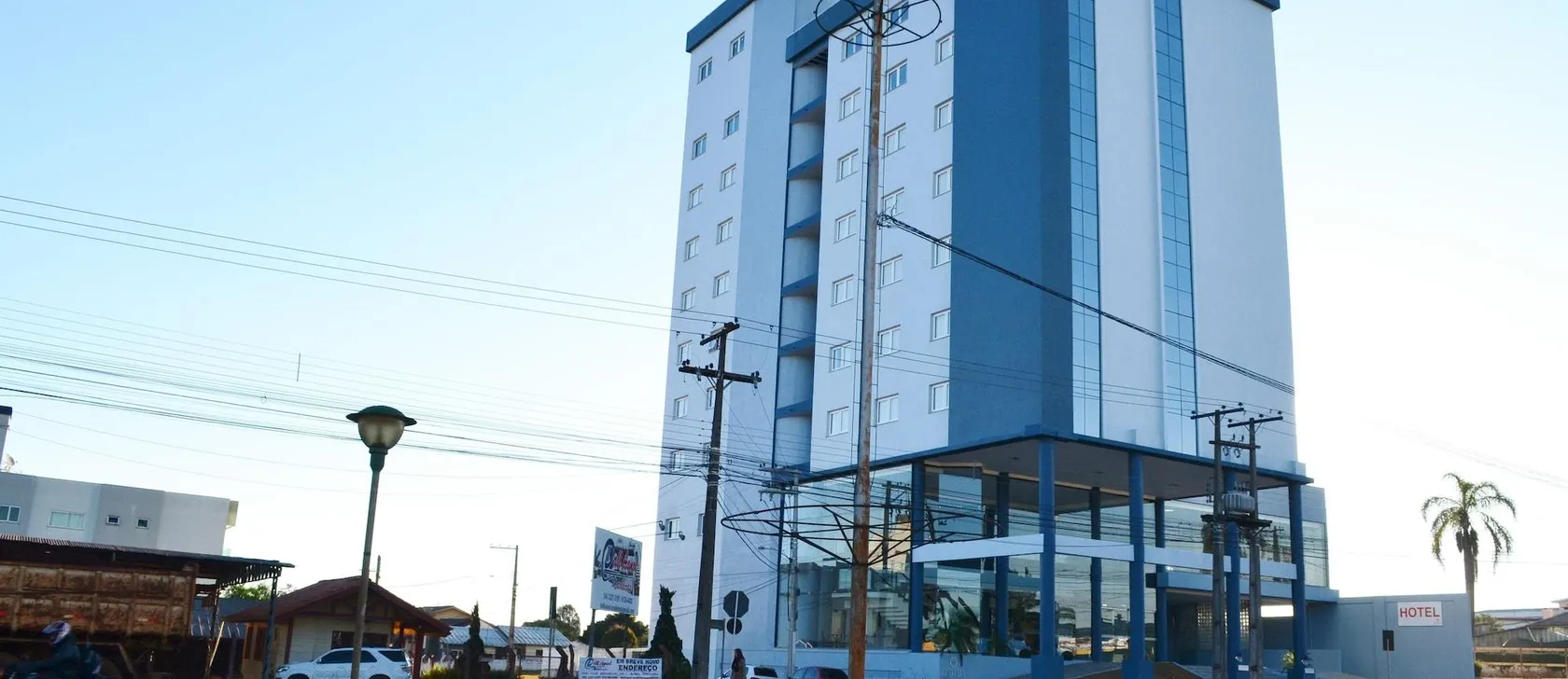 Premium hotel Erechim.webp