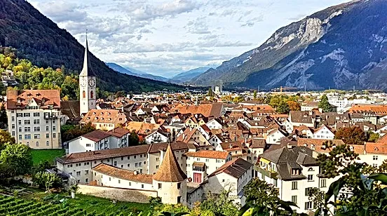 CHUR - cidade.webp