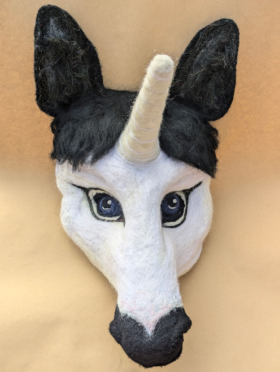 Thumbnail: Unicorn mask