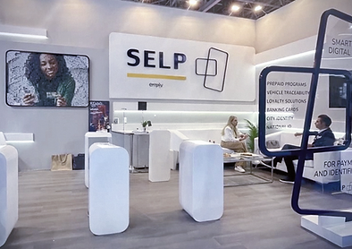 Habillage de stand SELP – design visuel événementiel par graphiste freelance à Angoulême