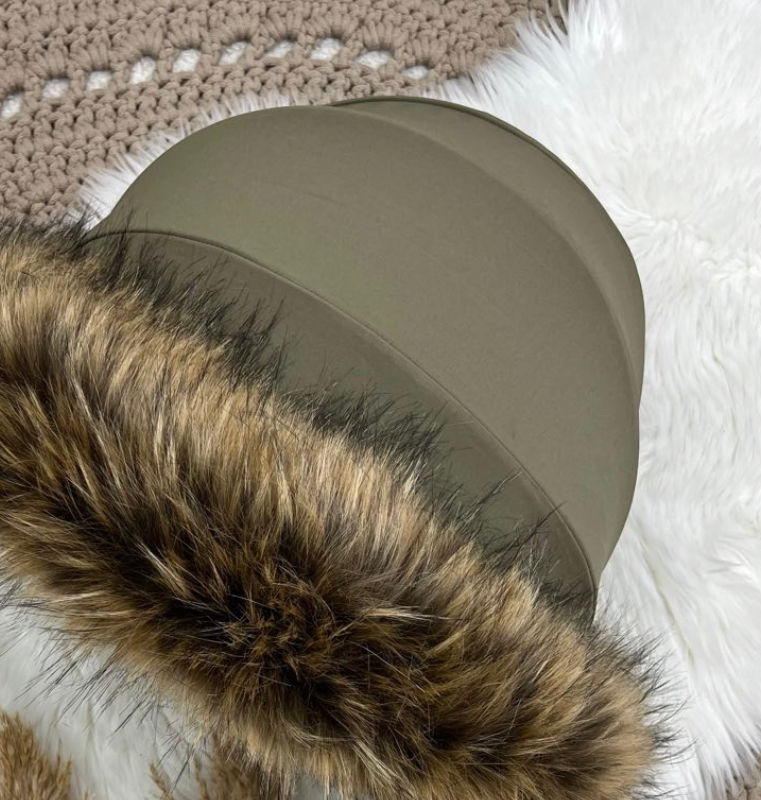 Miniatura: Corona de pelo sintético Universal para Capota Beige