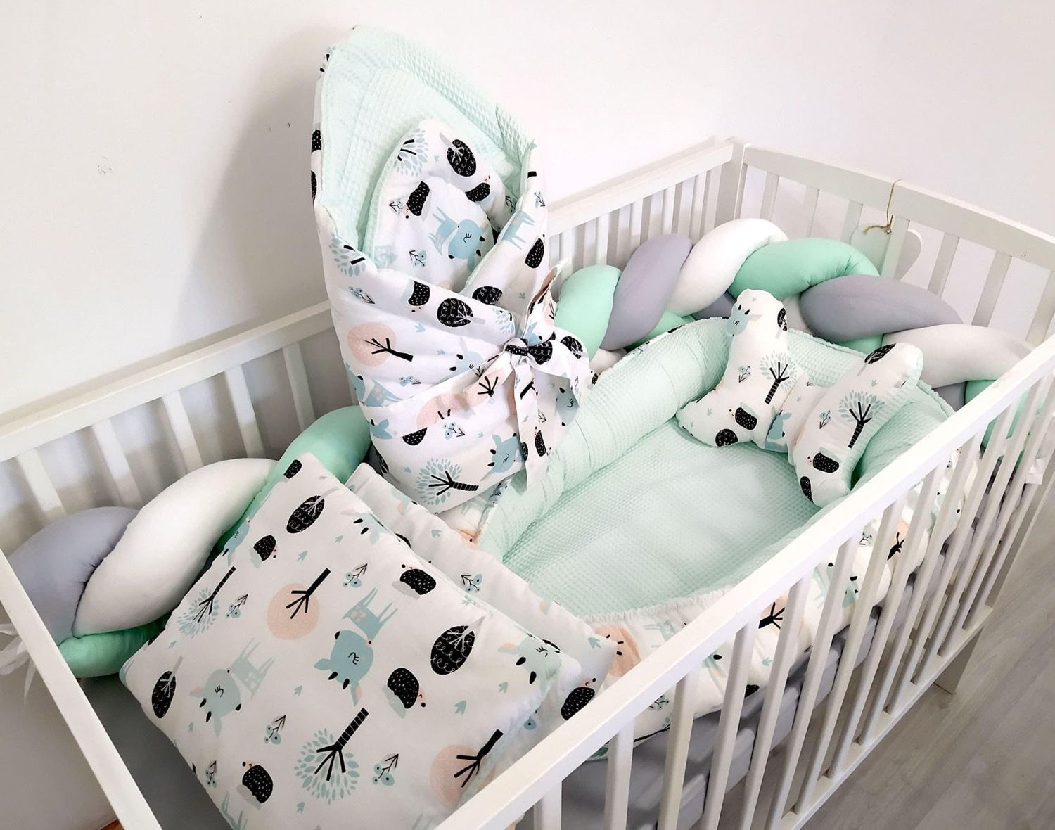 Pack 6 piezas para cuna Línea Luxury Cervatillos Chic Menta
