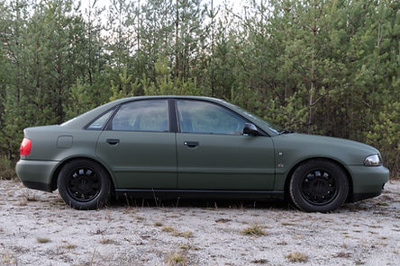 Audi A4 B5 Folierung olive matt