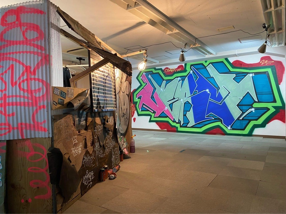 エナジーが続く限り描き続ける」大阪のグラフィティシーンに迫るトーク