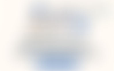 Banner illustrato in stile piatto con colori pastello, raffigurante un lavoratore,provette e una chacklist con uno scudo a raffigurare, icone semplificate legate al lavoro e alla salute, il titolo “Medicina del Lavoro – Monitoraggio Biologico: la Nuova Guida Europea 2025” e un pulsante blu con scritto “Leggi l’articolo”.