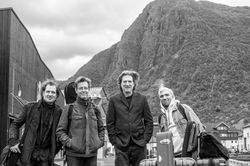 FG_TheBrandosTour2018_IMG_4282_edited