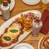 Pasta Pizza Parma Universal Restaurant