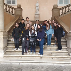 STUDENTI DELLA COLOMBO AL CONSIGLIO MUNICIPALE DEI RAGAZZI