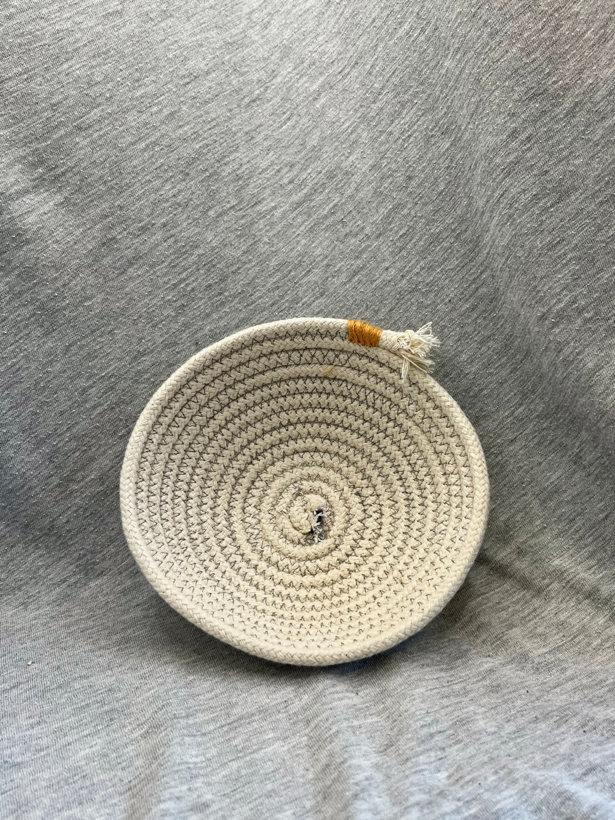 Extra small rope bowl