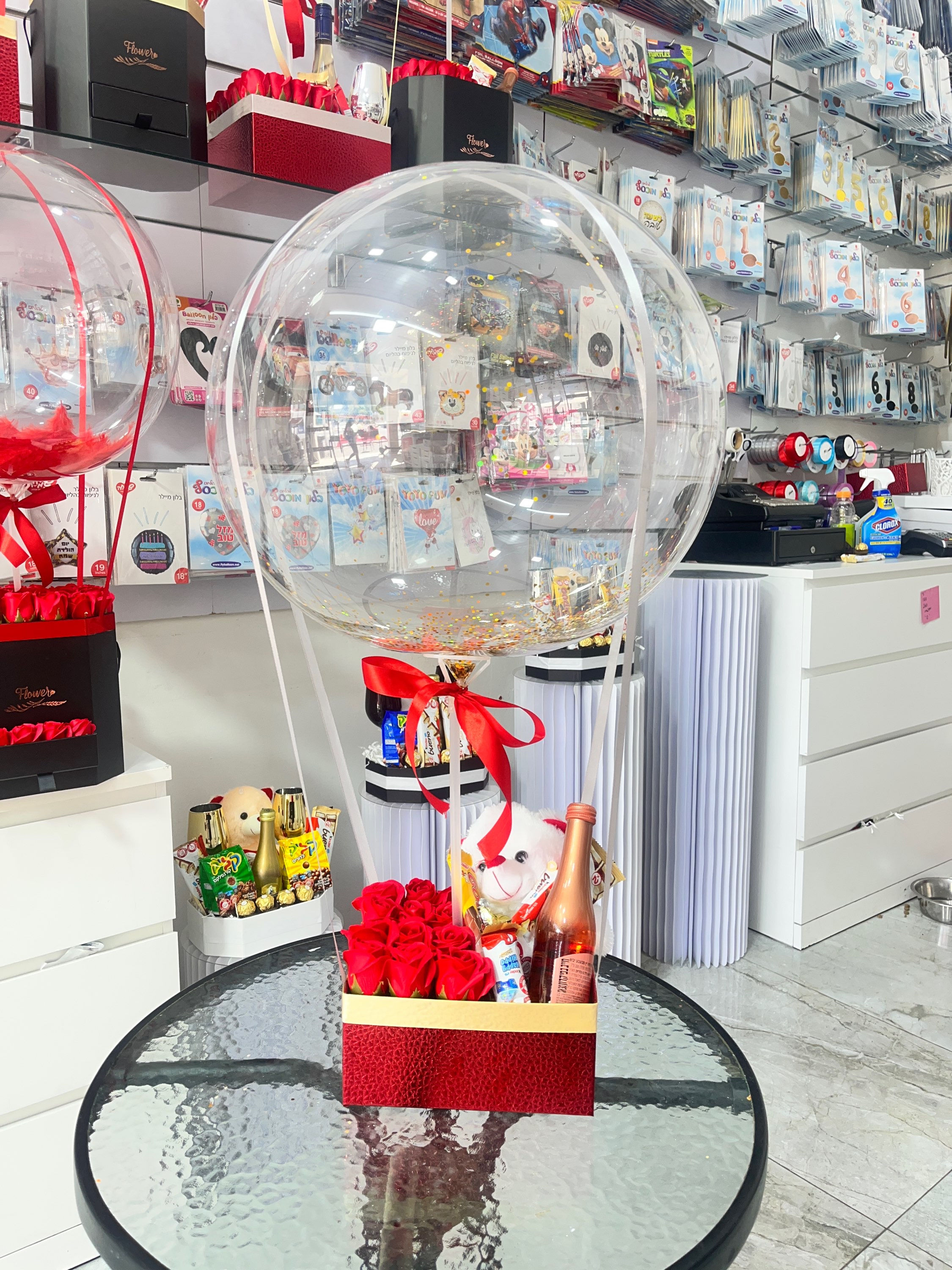 מארז כדור פורח עם הדפסה אישית על הבלון מפנק