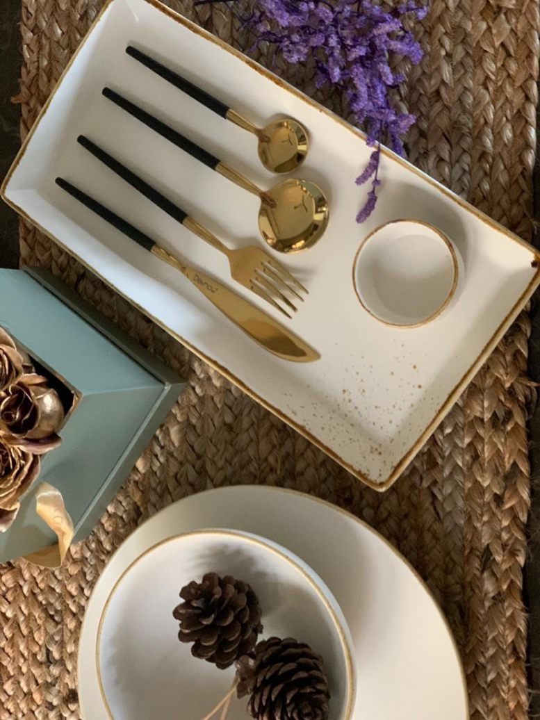 24Pcs Cutlery Set Black