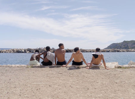 cadré - Haïcha Ladrouz - Les films du tambour de soie.jpeg