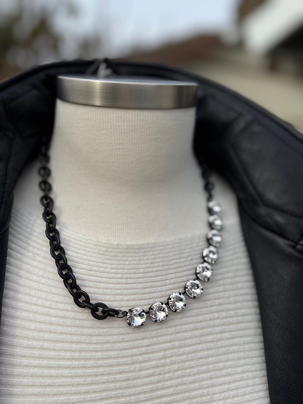 Thumbnail: Berty Necklace in Smutt Clear by TOVA