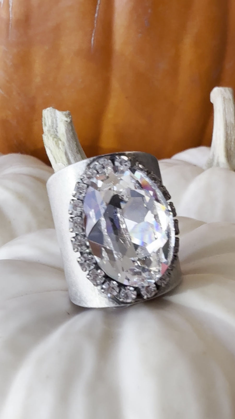 Thumbnail: Adjustable antique silver base ring with clear crystals