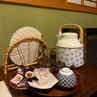 Travel with tarry laurensia ryokan kanazawa welcome tea set and snacks